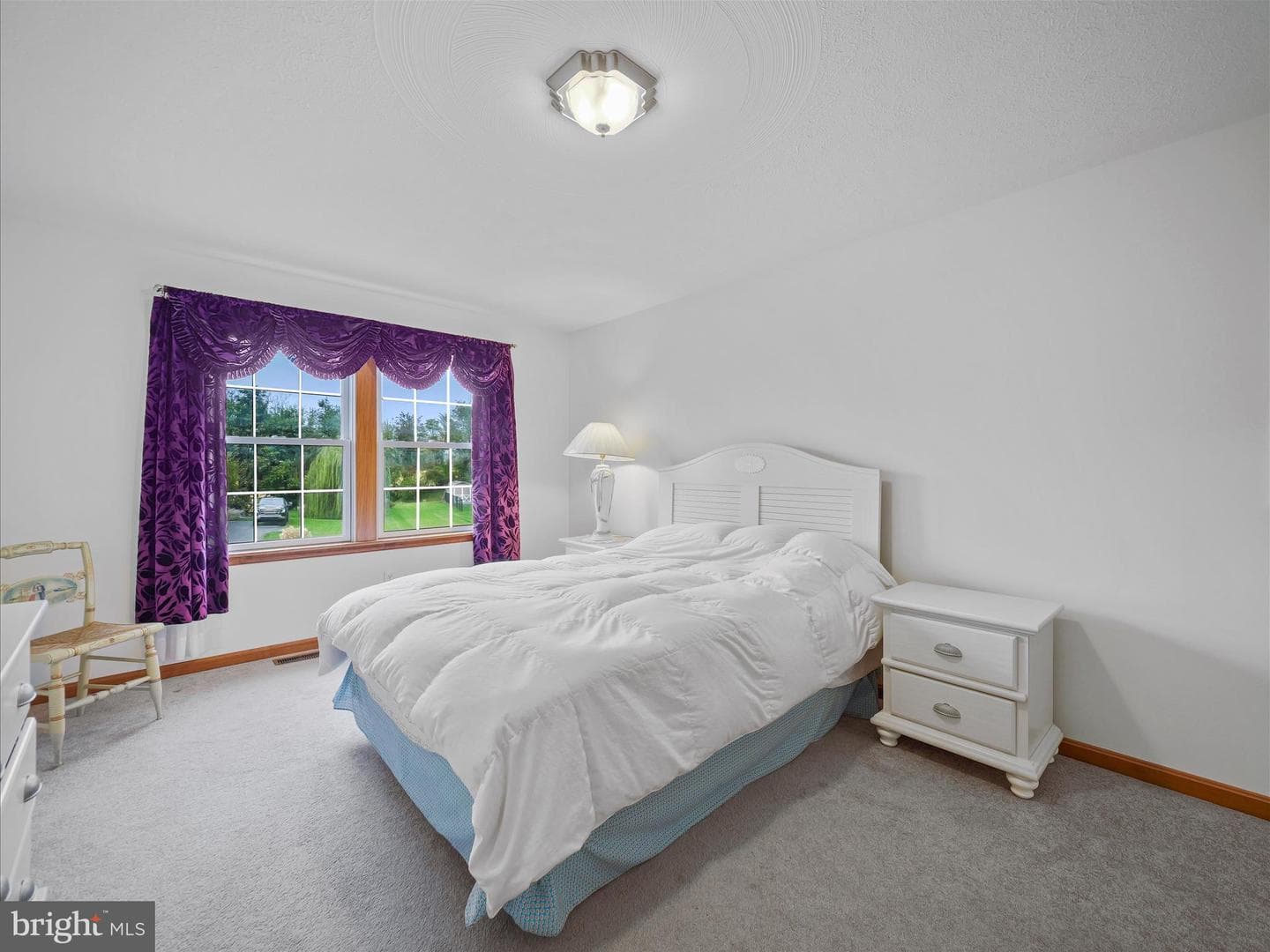 290 Leedy Way West W photo 33