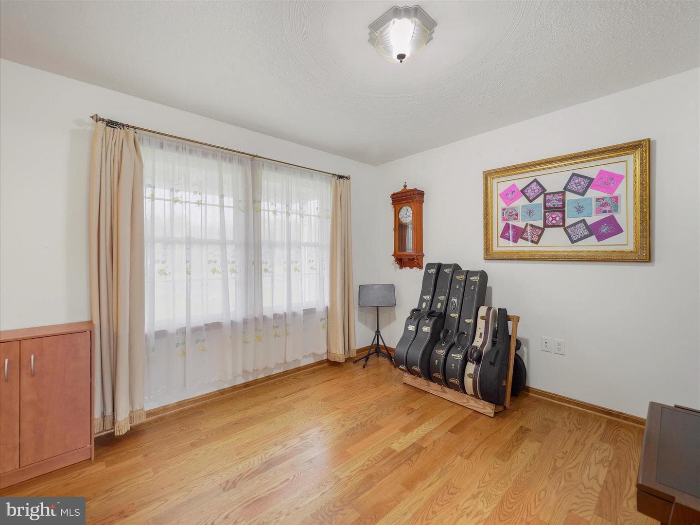 290 Leedy Way West W photo 8