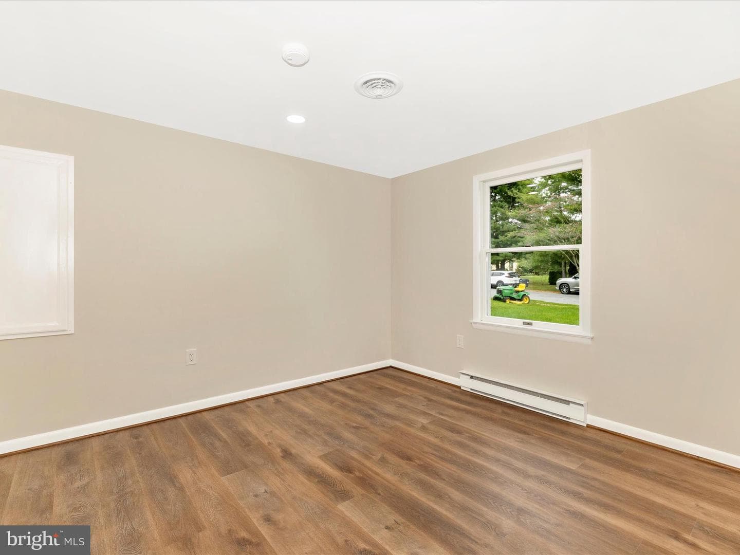 201 Beech Lane E photo 31