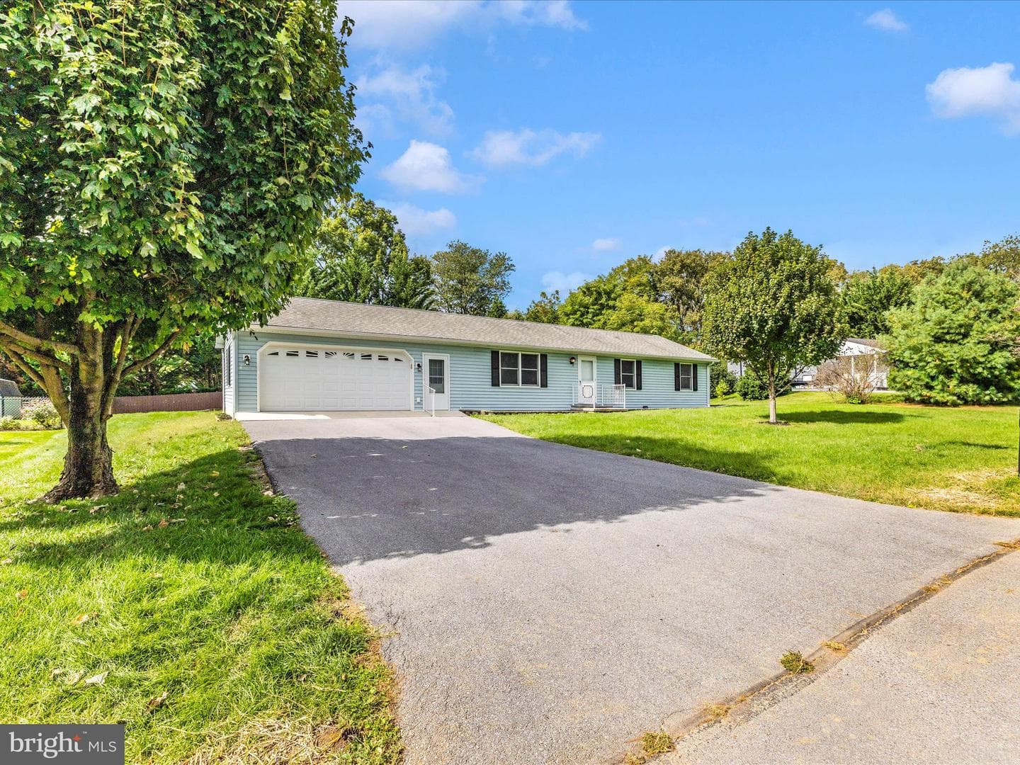 201 Beech Lane E photo 45
