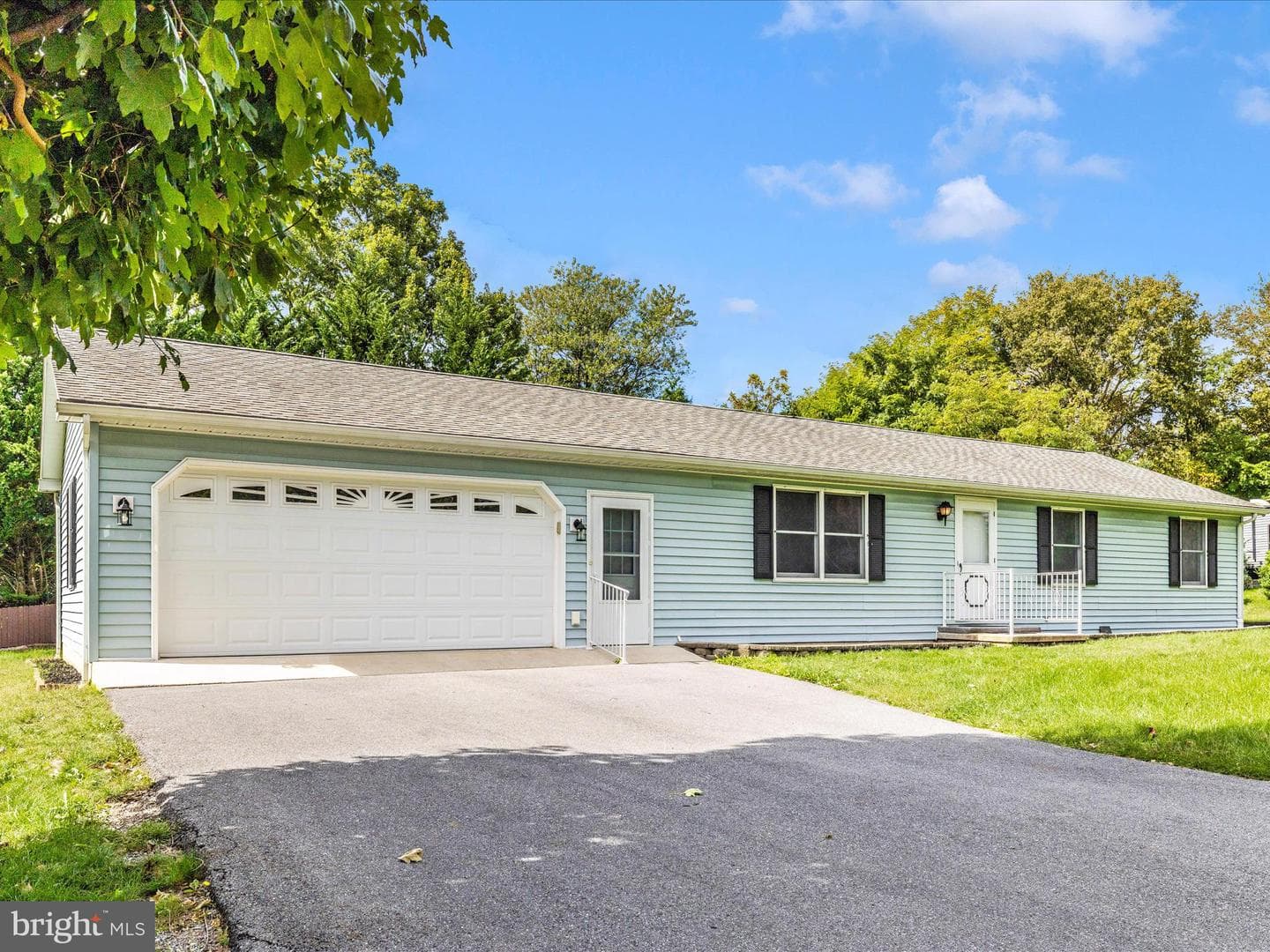 201 Beech Lane E photo 46