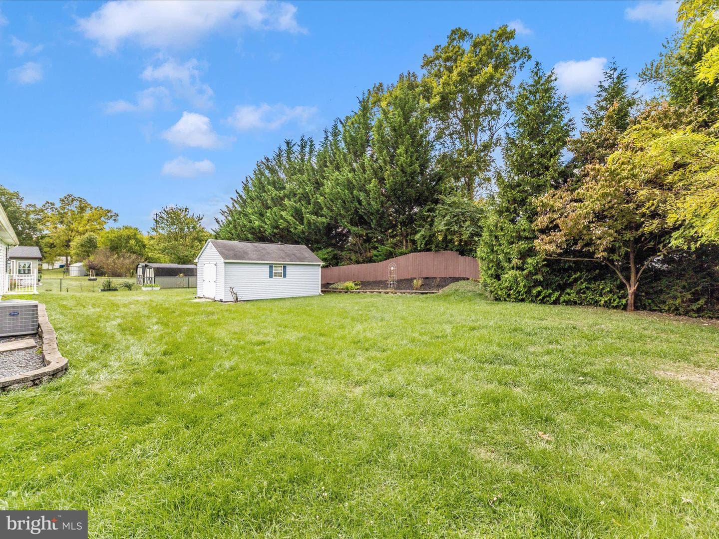 201 Beech Lane E photo 50