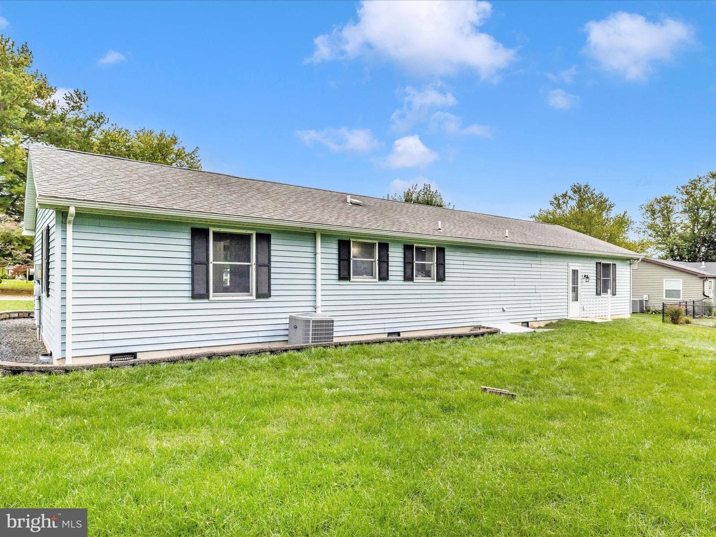 201 Beech Lane E photo 52