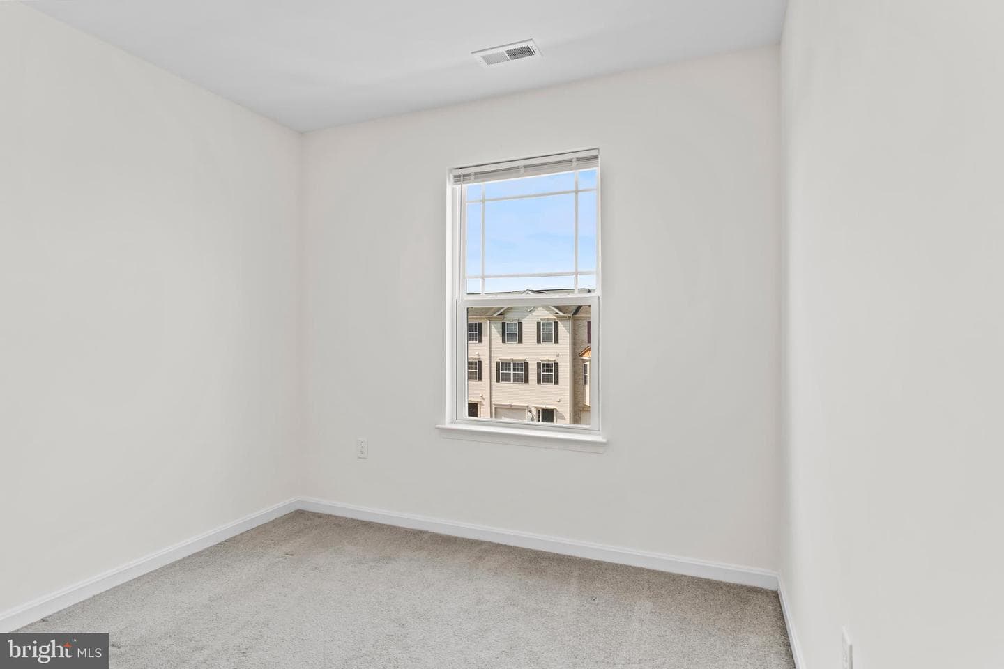 3381 Landmark Court photo 27