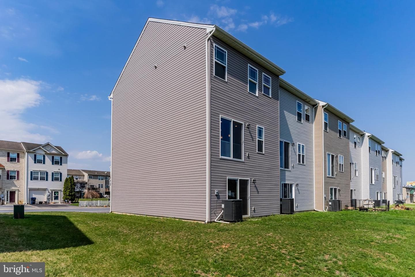 3381 Landmark Court photo 35