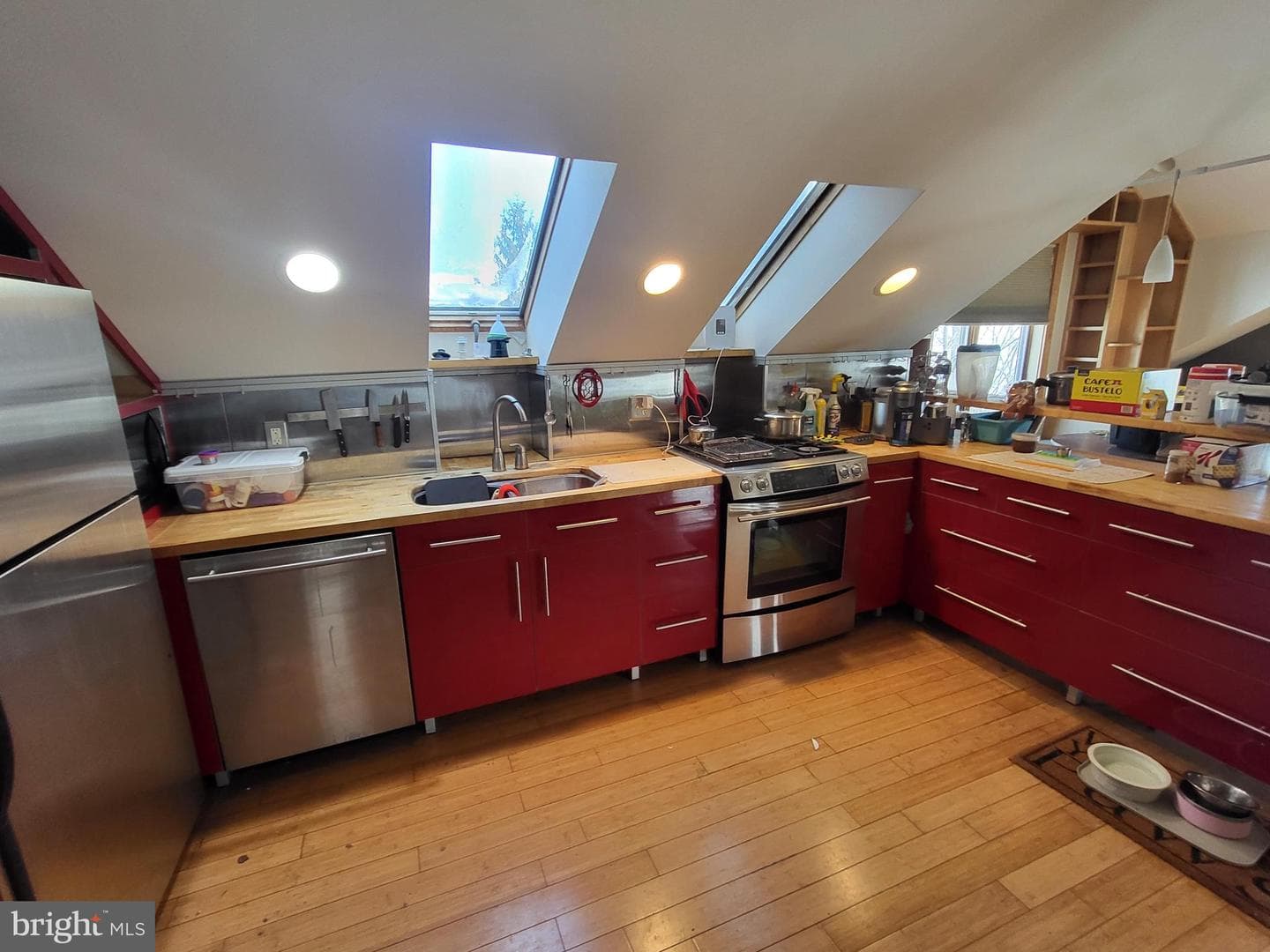 645 Edwards Avenue photo 6