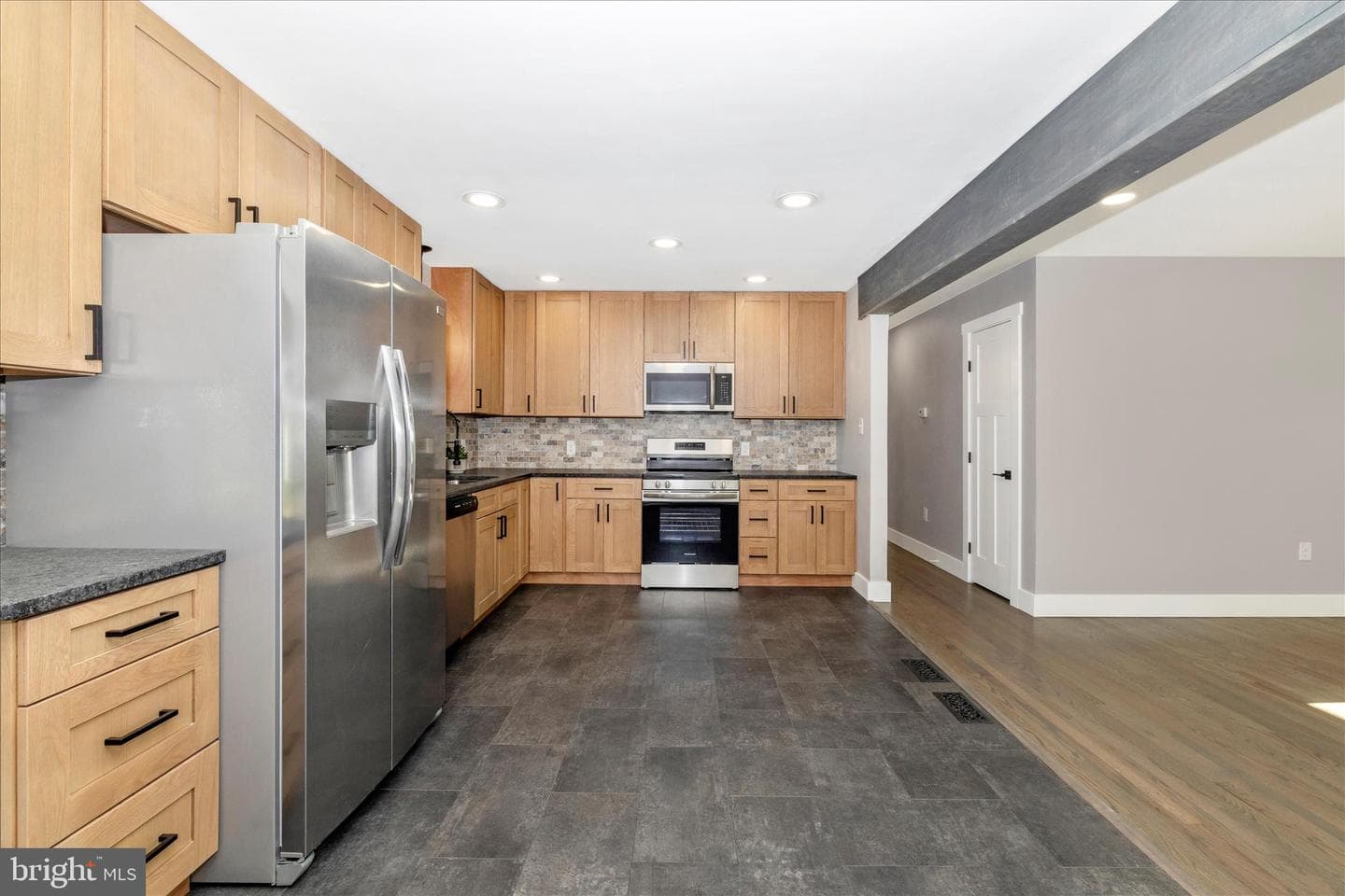 7732 Nevin Road photo 16