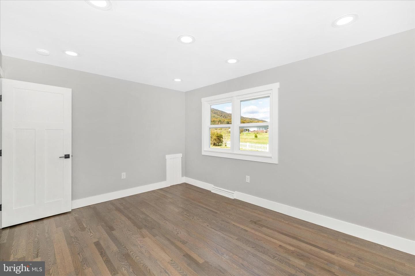 7732 Nevin Road photo 22