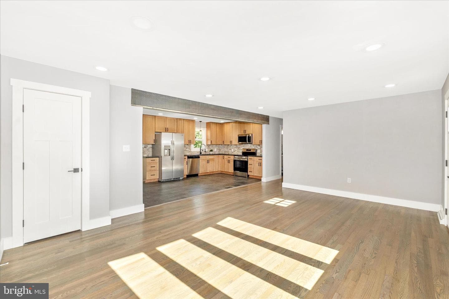 7732 Nevin Road photo 6