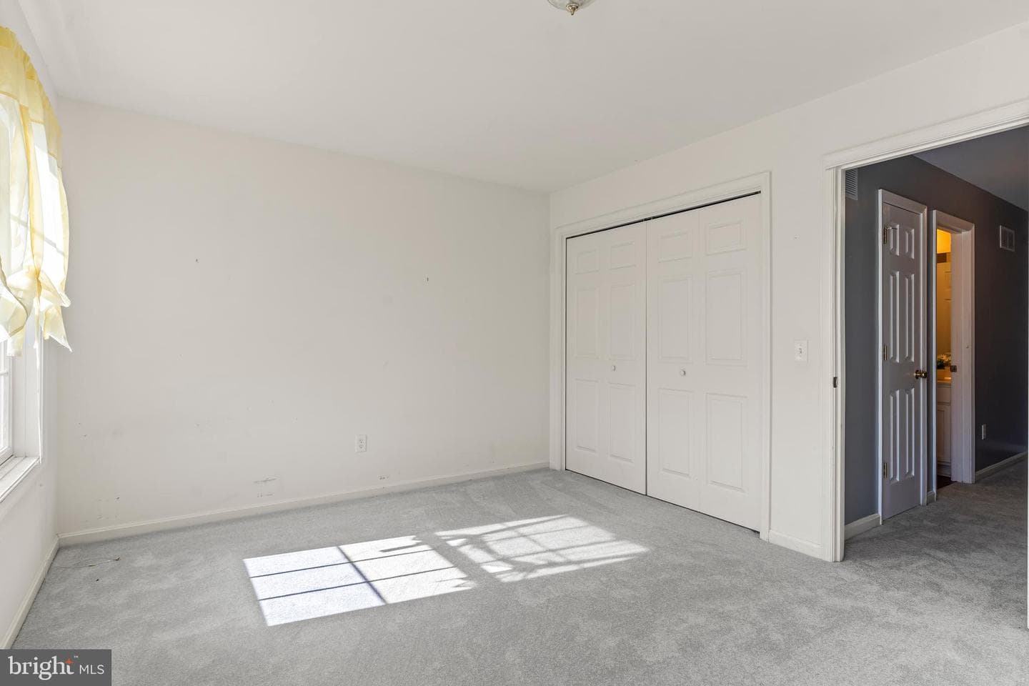 520 N Potomac Street photo 23
