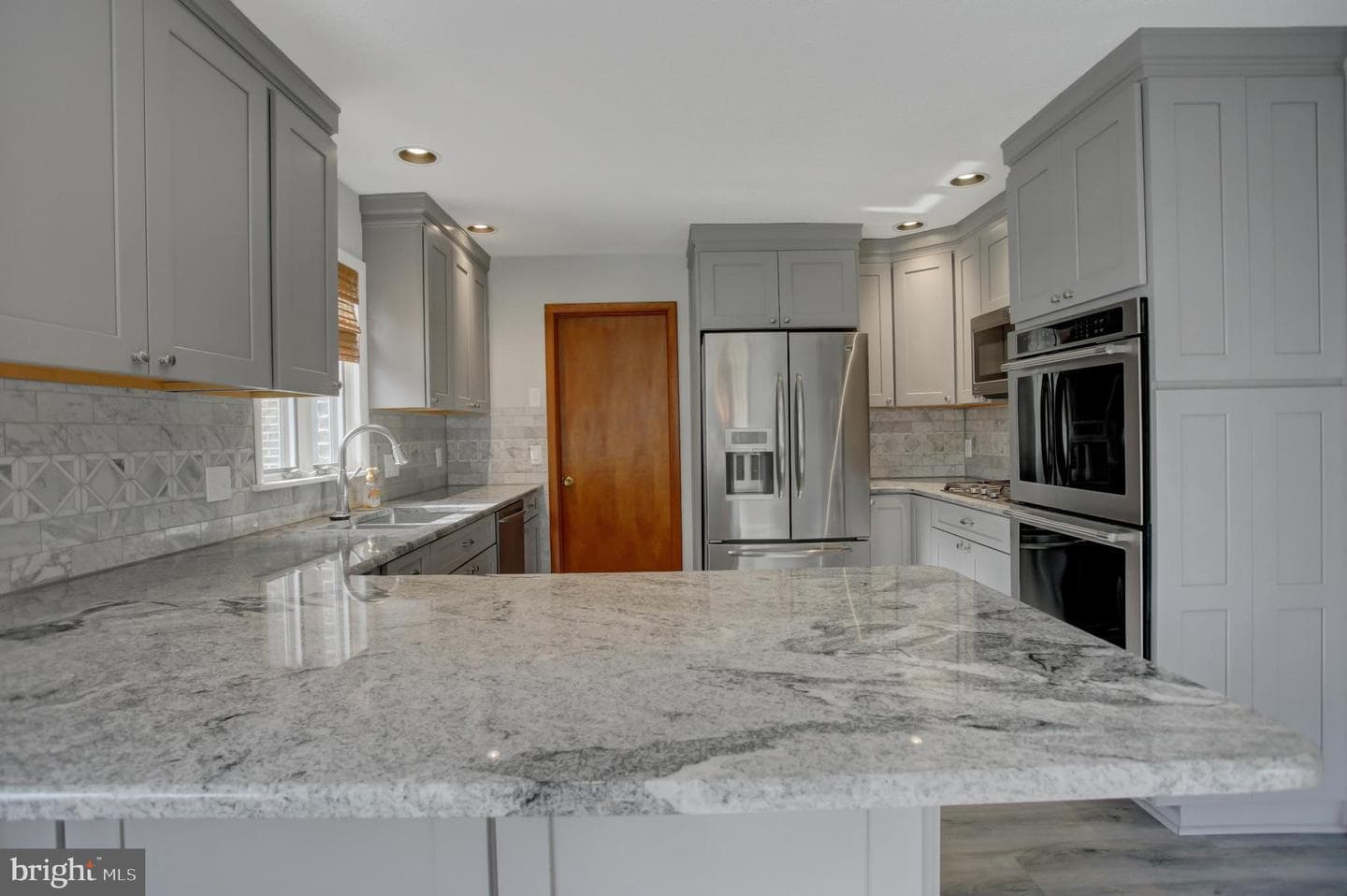 10050 Mccreary Road photo 25