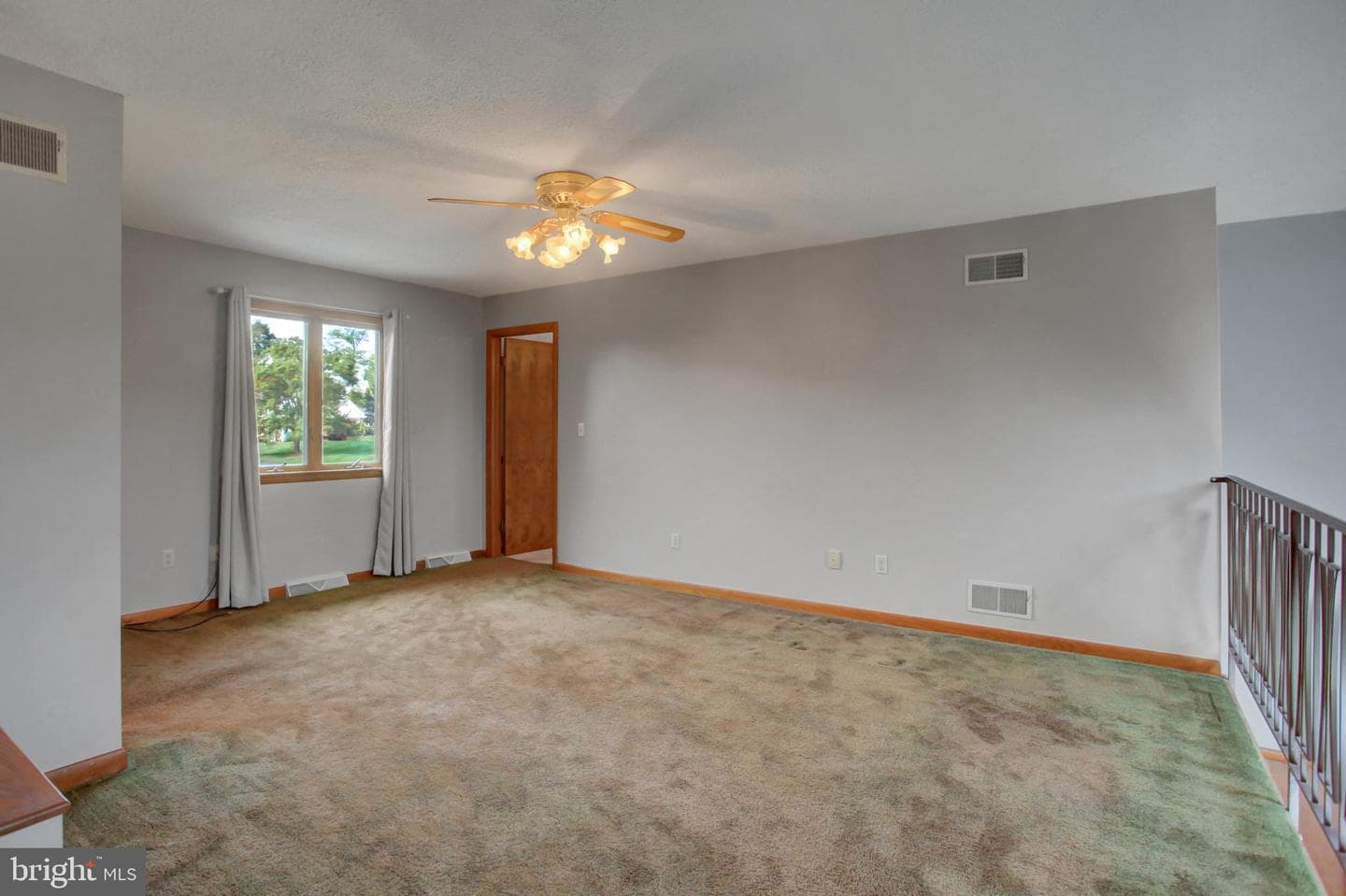 10050 Mccreary Road photo 47