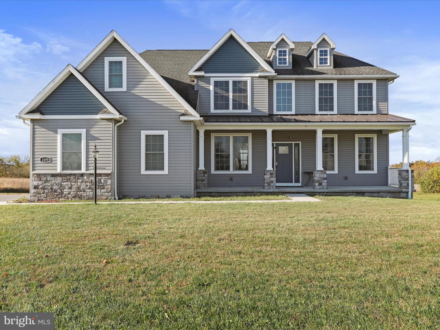 1699 Wind Flower Road photo 4
