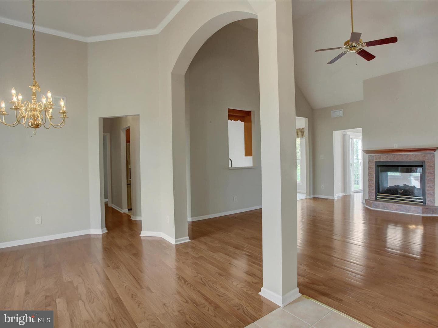 11765 Melrose Avenue photo 17