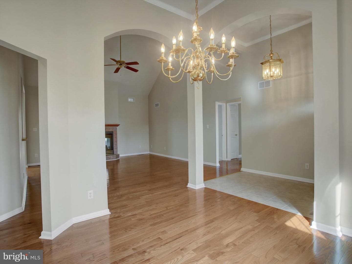 11765 Melrose Avenue photo 21