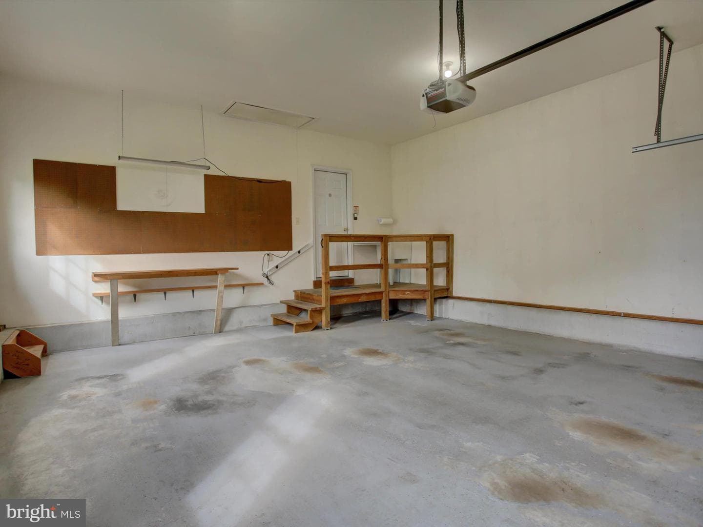 11765 Melrose Avenue photo 33