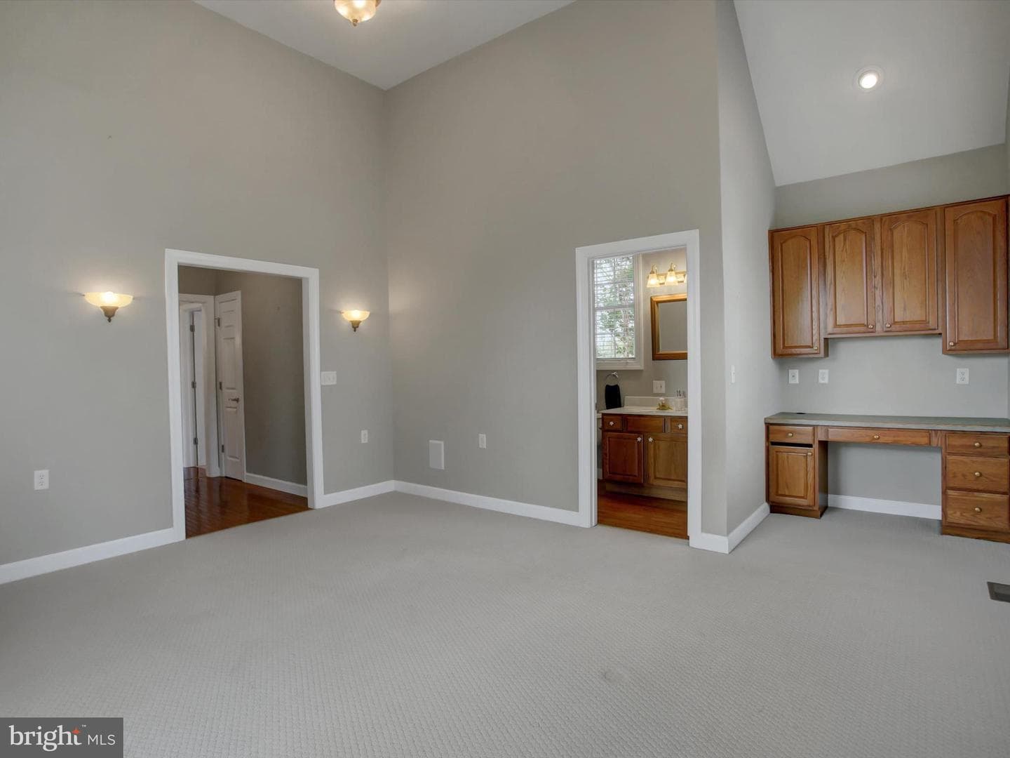 11765 Melrose Avenue photo 49