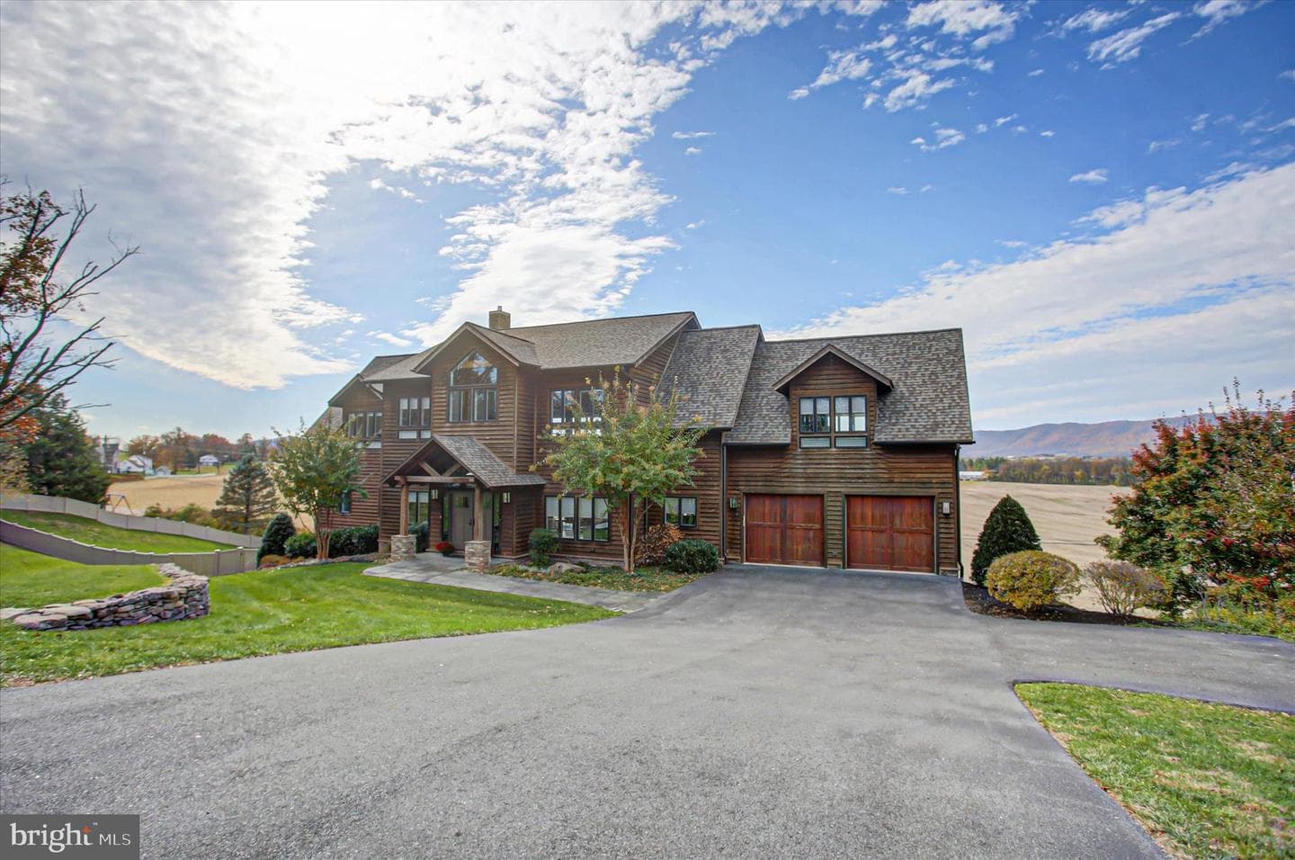 6573 Irvine Drive photo 3