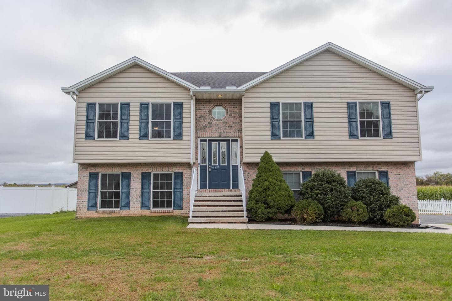 11268 Thornwood Road photo 1