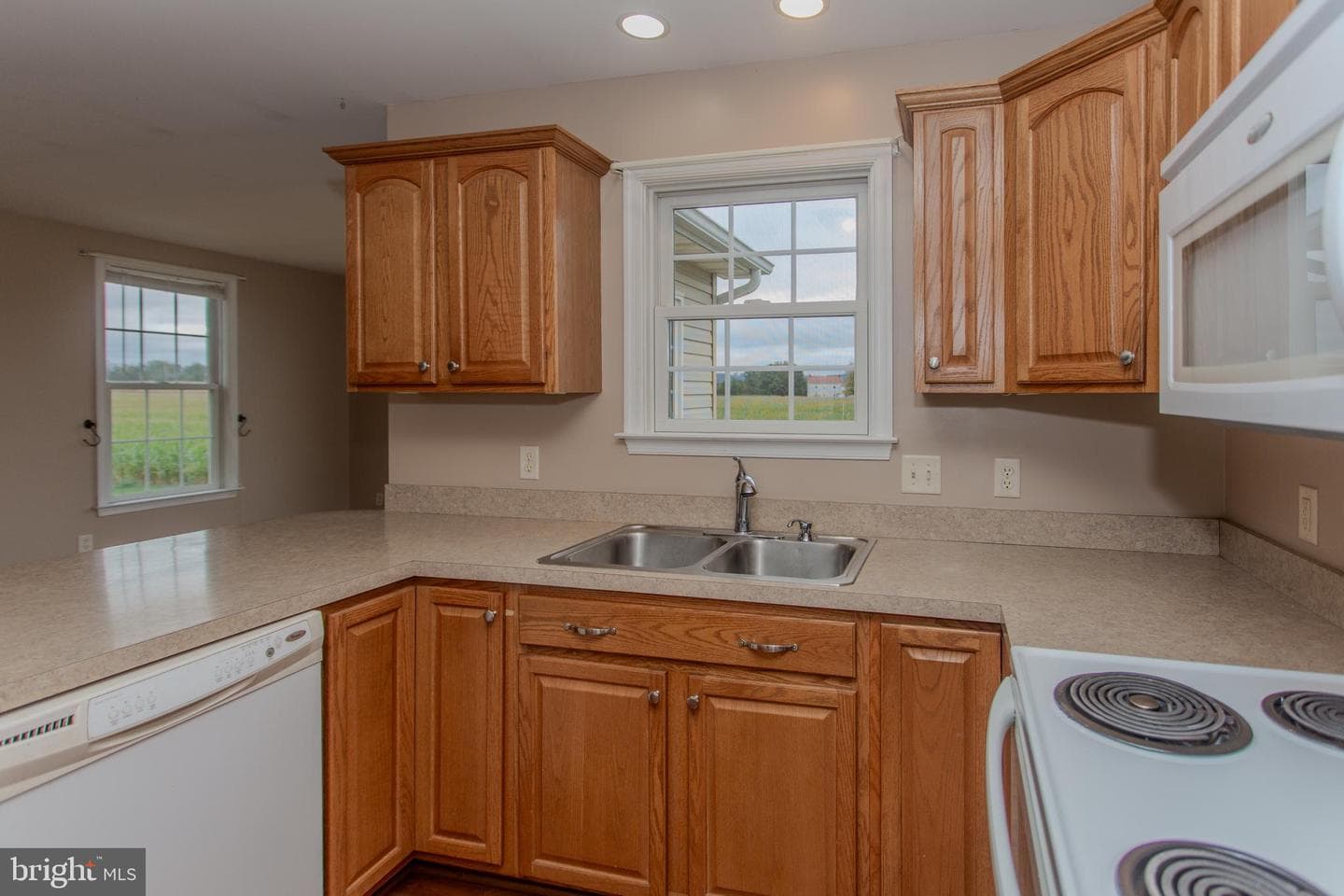 11268 Thornwood Road photo 16