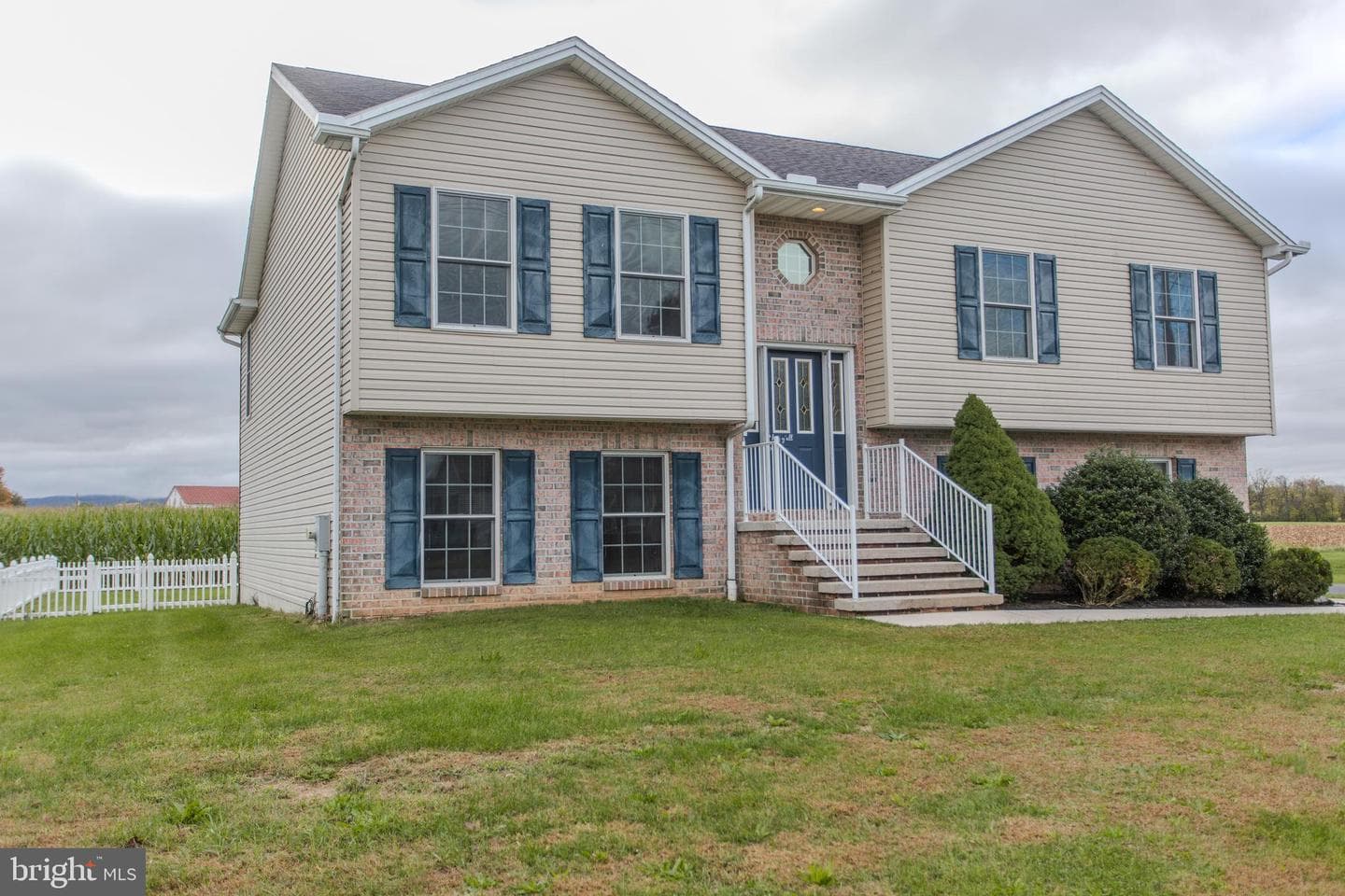 11268 Thornwood Road photo 2