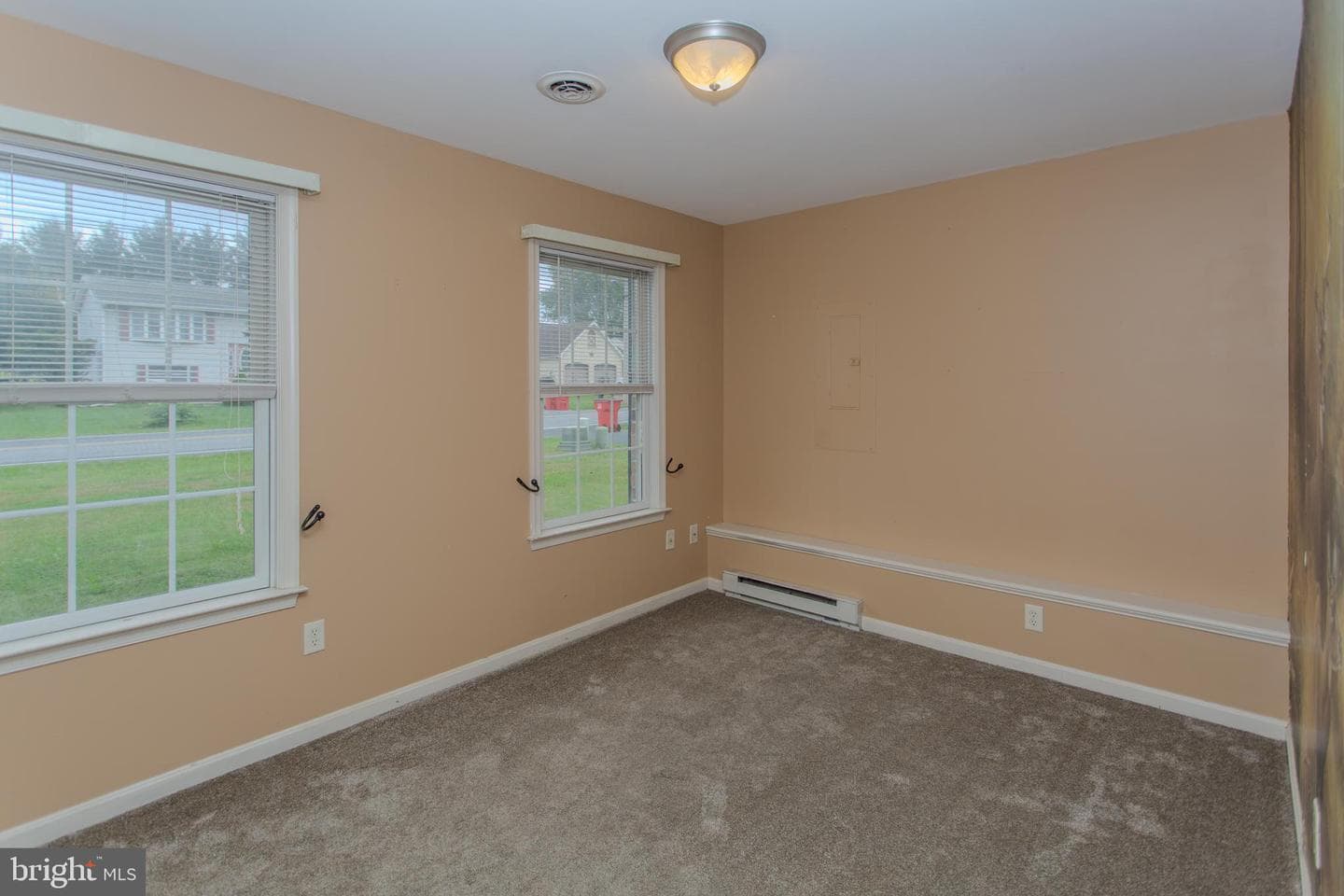 11268 Thornwood Road photo 33