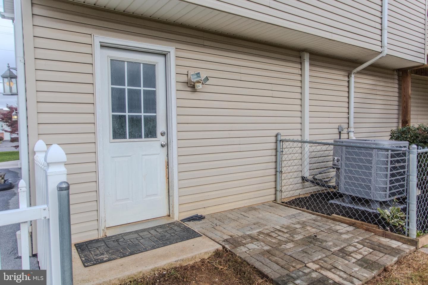 11268 Thornwood Road photo 44