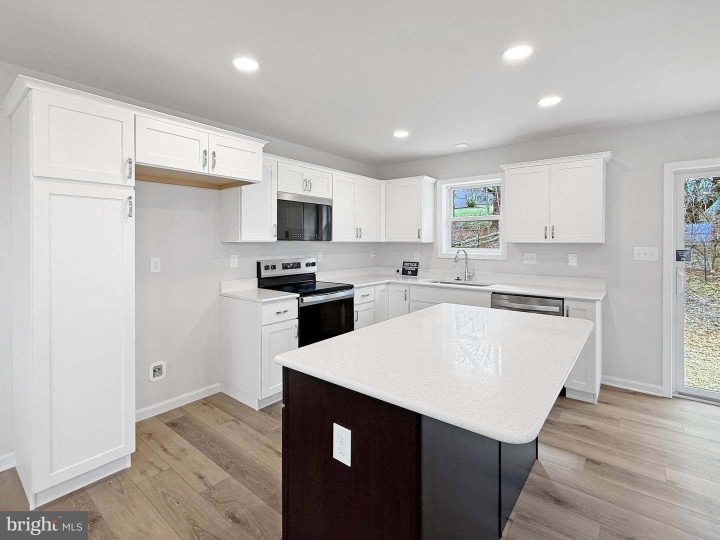 197 Echo Drive photo 20