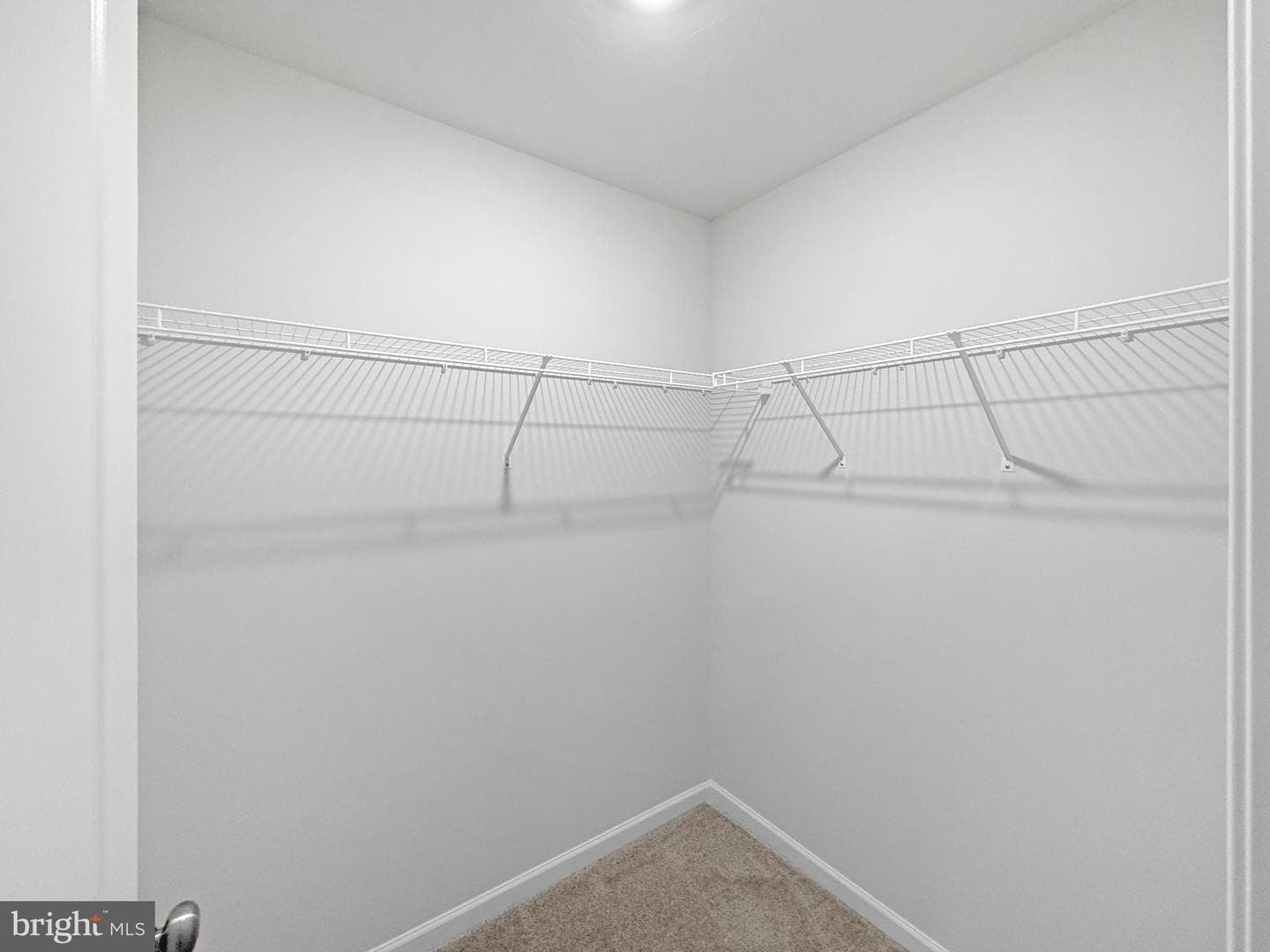 197 Echo Drive photo 32