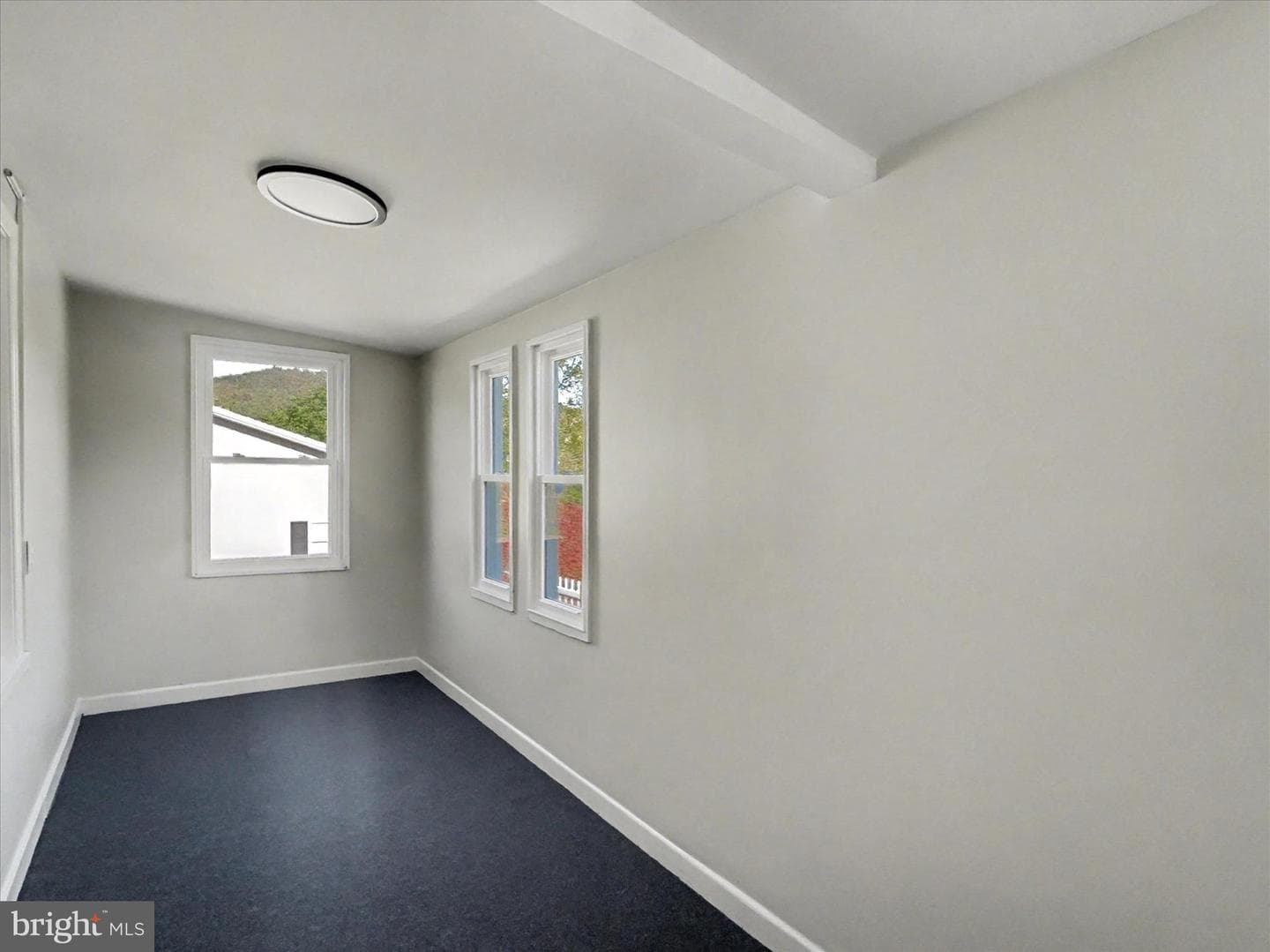 13883 Buchanan Trail W photo 20