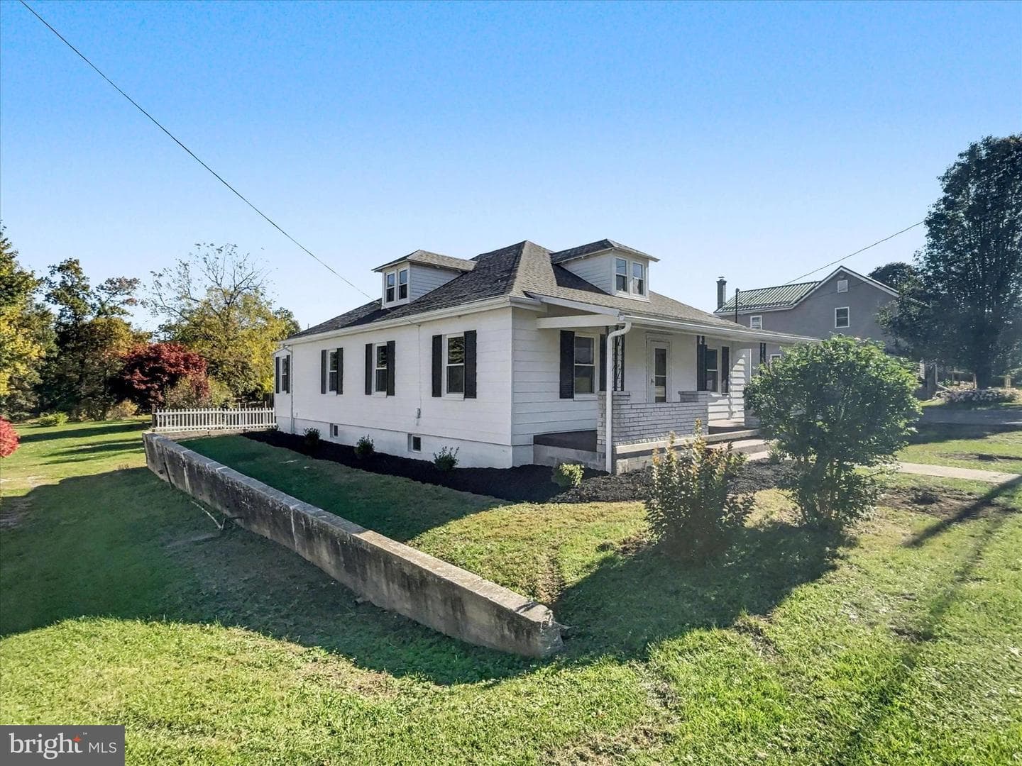 13883 Buchanan Trail W photo 26
