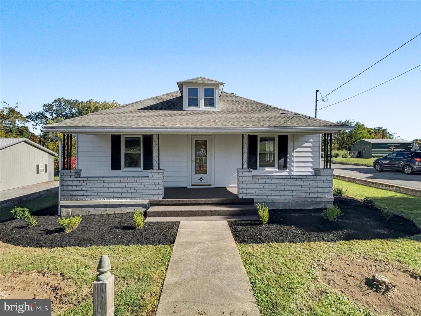13883 Buchanan Trail W photo 5