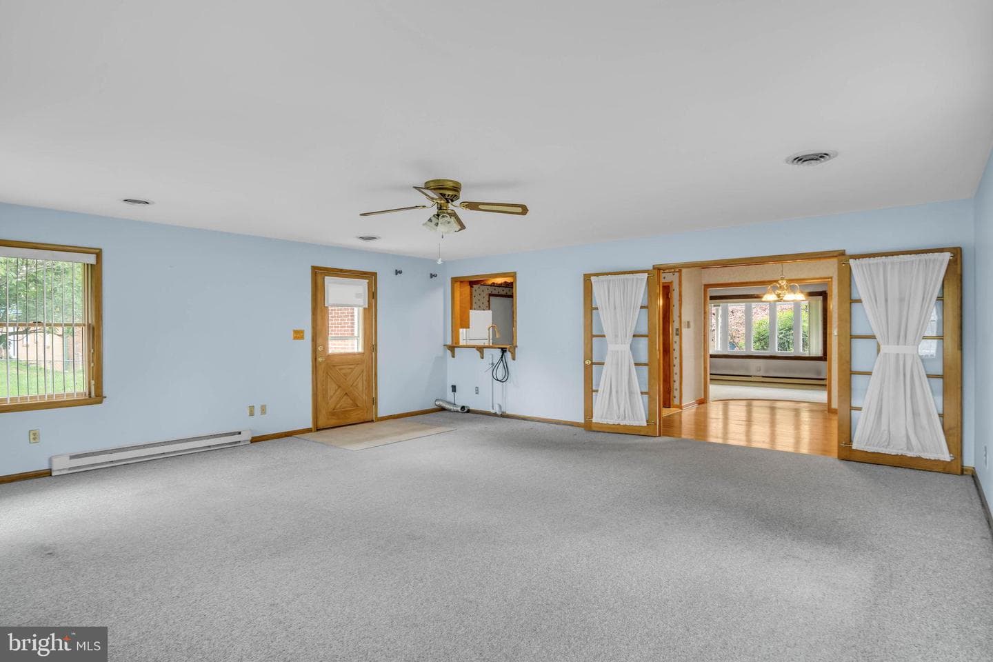 594 Shadyside Drive photo 13