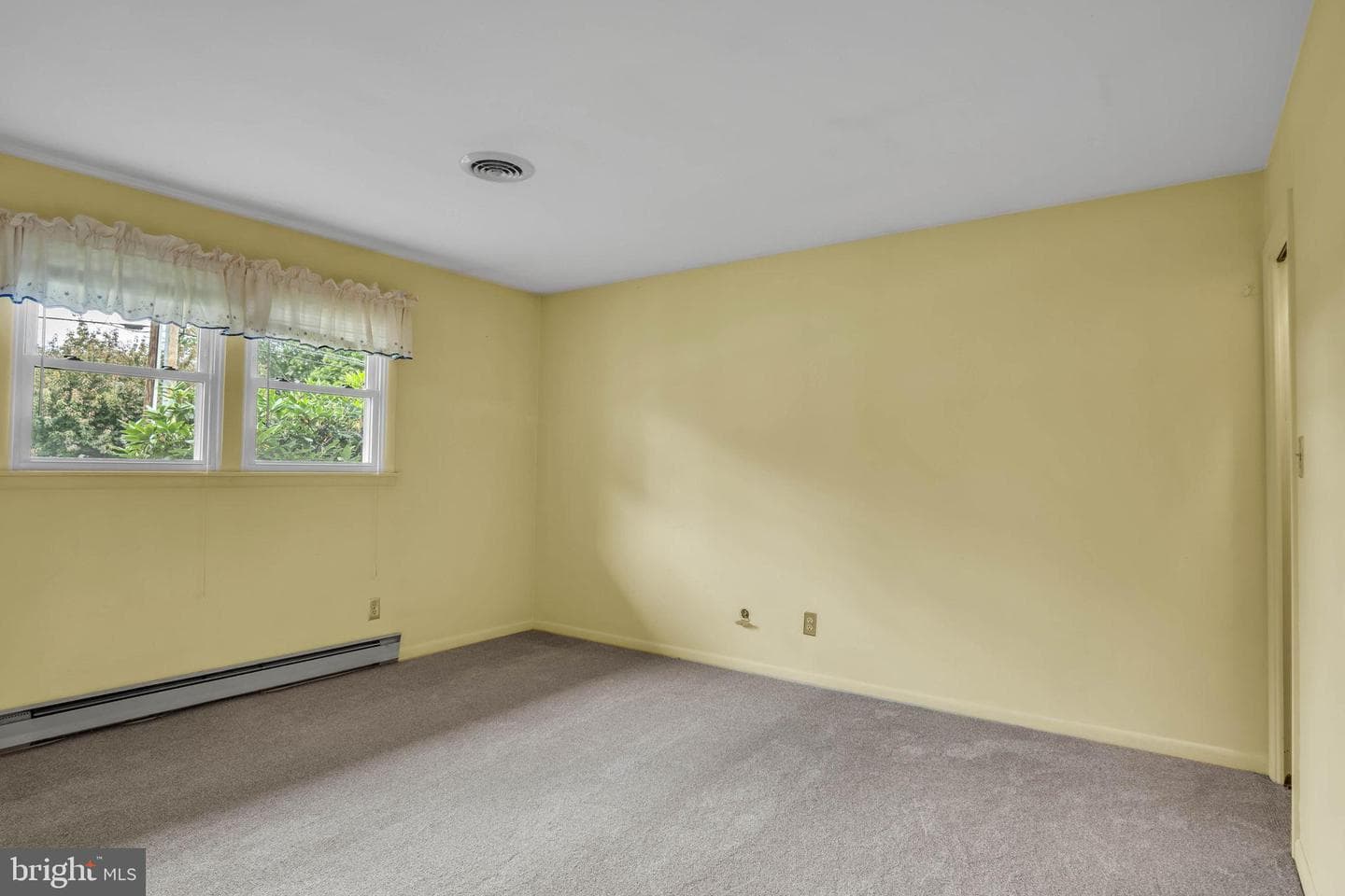 594 Shadyside Drive photo 14