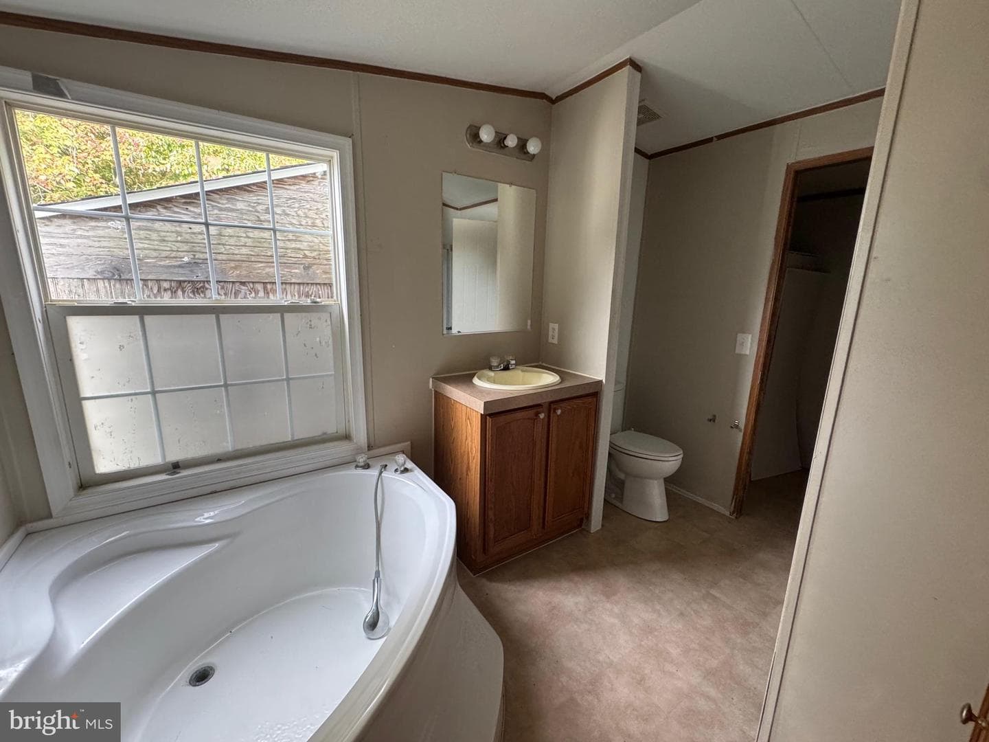 10655 G &amp; G Lane #63 photo 8