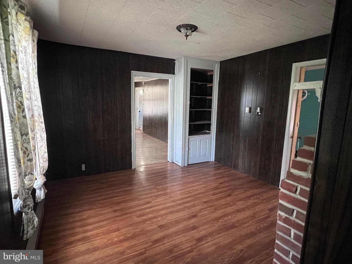 12759 Main Street photo 9