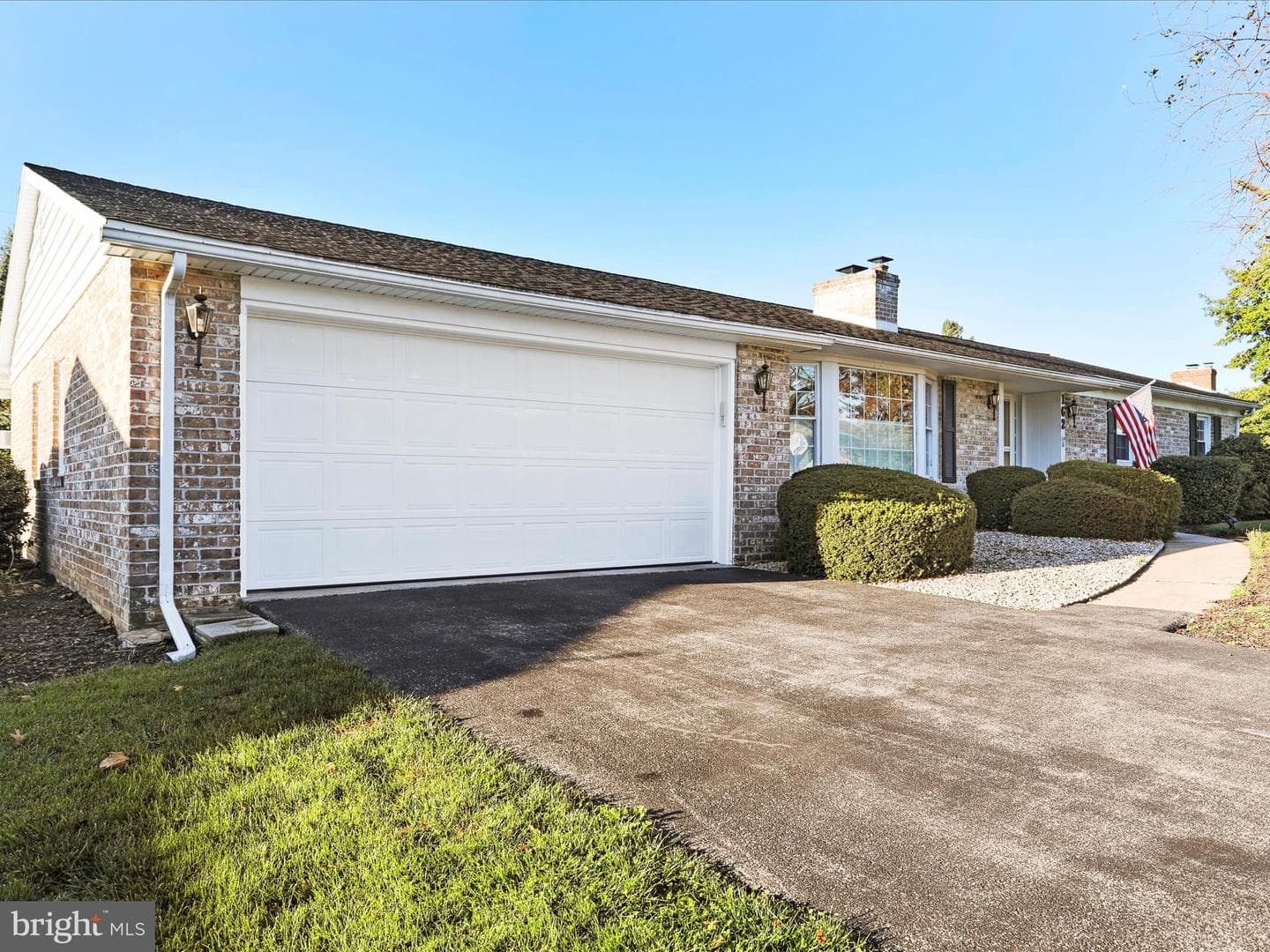 162 Harvest Lane photo 4