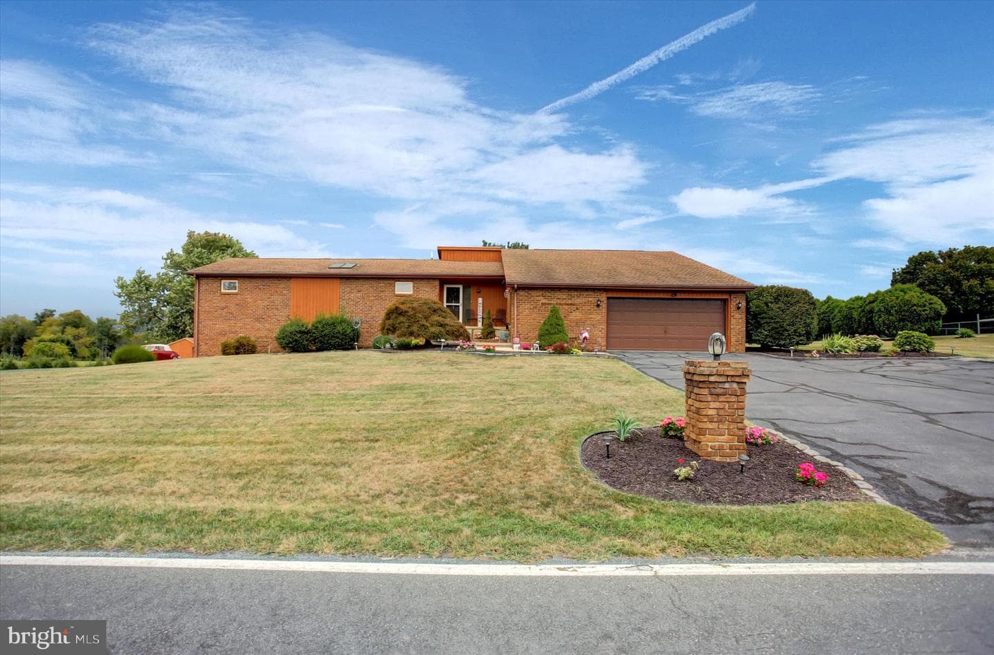 7471 Smith Road photo 2