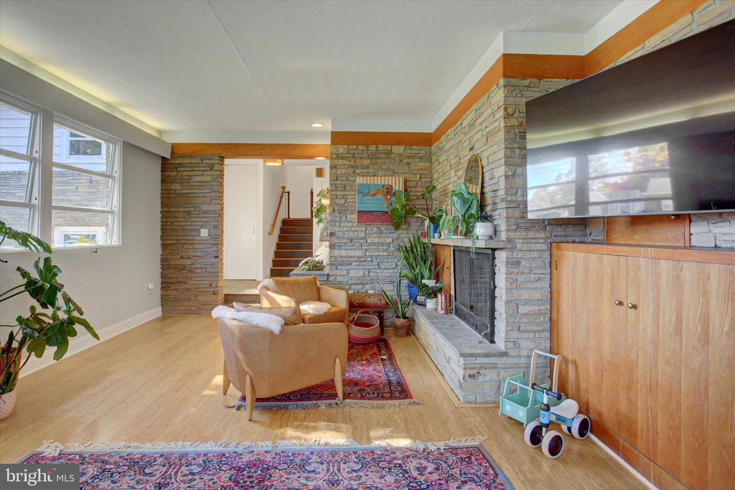 725 Floral Avenue photo 27