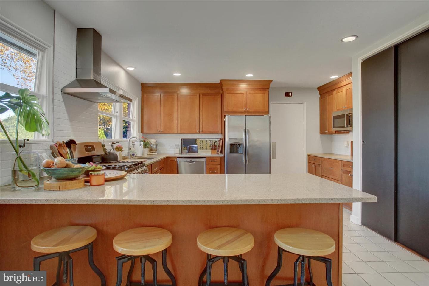 725 Floral Avenue photo 34