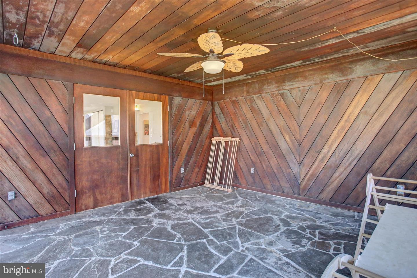 725 Floral Avenue photo 45
