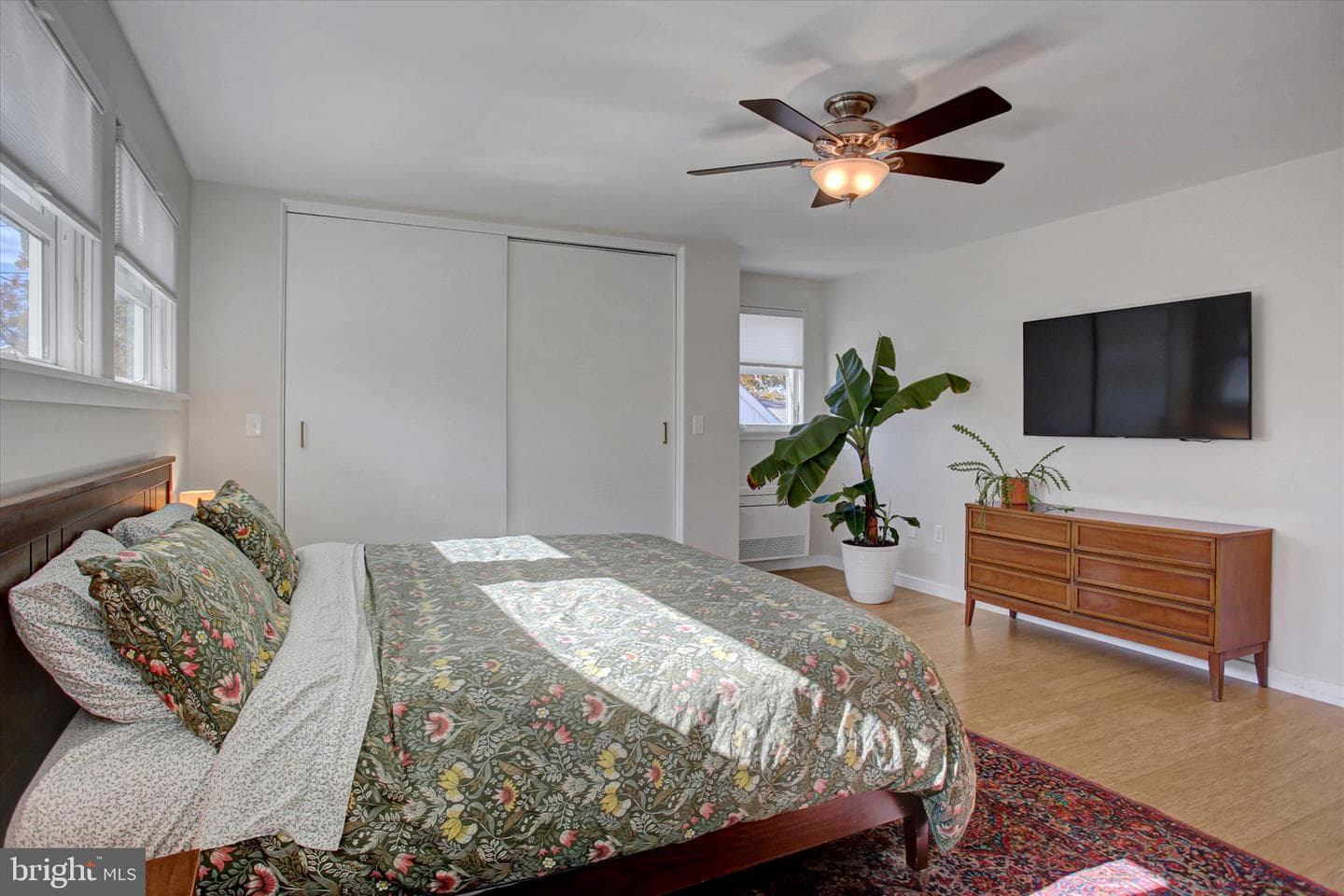 725 Floral Avenue photo 59