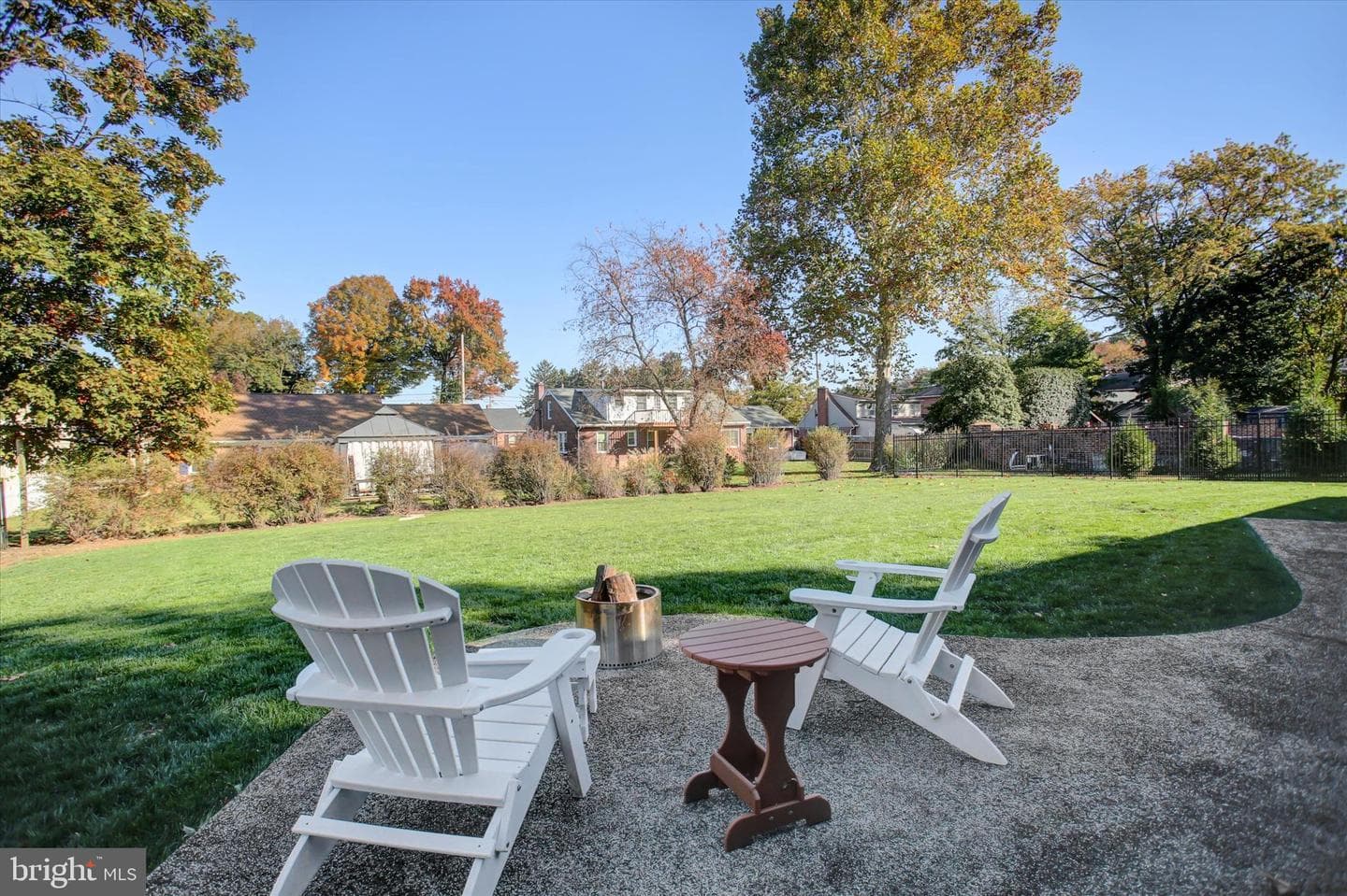 725 Floral Avenue photo 67