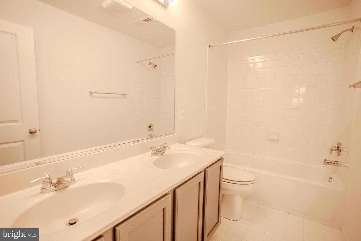 460 Paradise View Drive photo 86