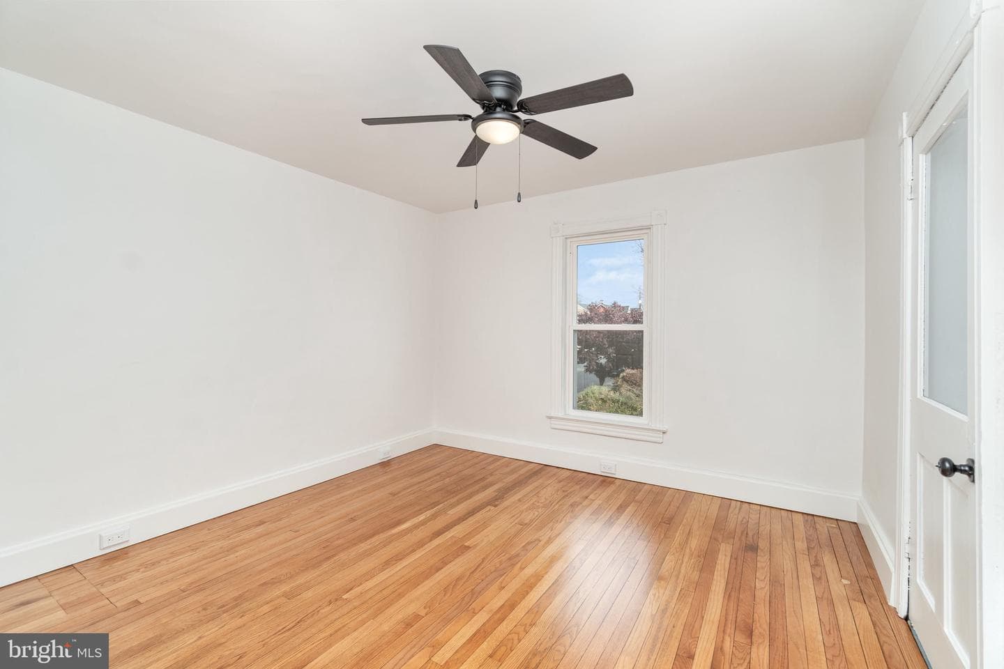 101 Fairview Avenue W photo 19