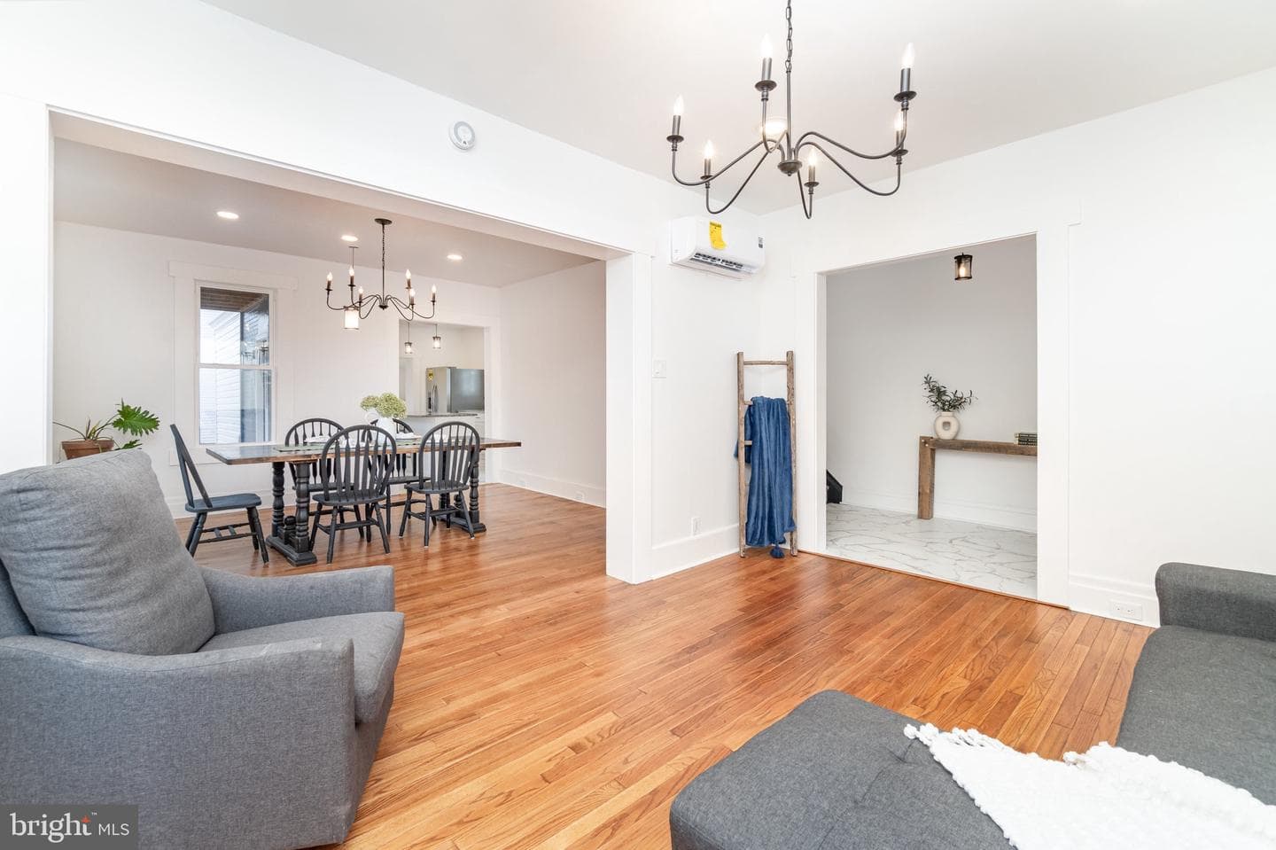 101 Fairview Avenue W photo 7