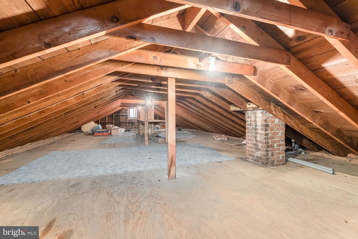 384 W Main Street photo 20