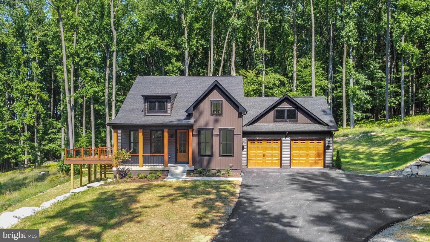 1401 Shannon Drive S, Greencastle