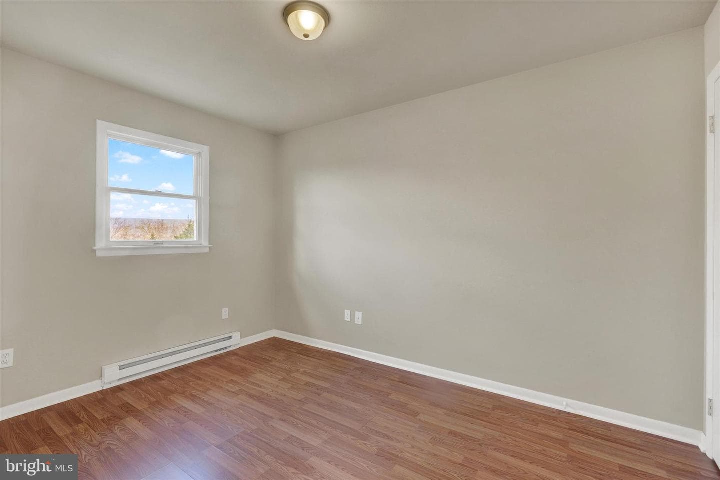 34 Surrey Drive photo 17