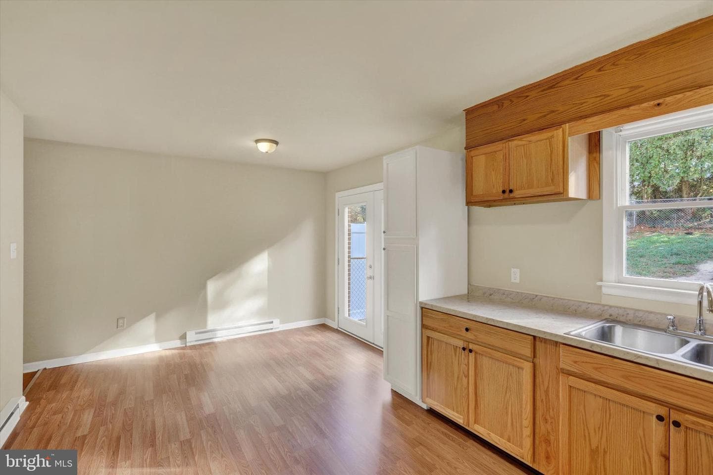 34 Surrey Drive photo 8